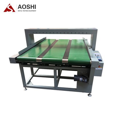 Stroj na kontrolu ihly so širokou šírkou